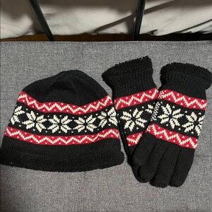 Black and Red Snowflake Knit Hat and Gloves Set